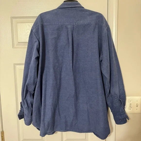 L.L. Bean Men's Casual Button Down Shirt - Blue - Picture 3 of 3